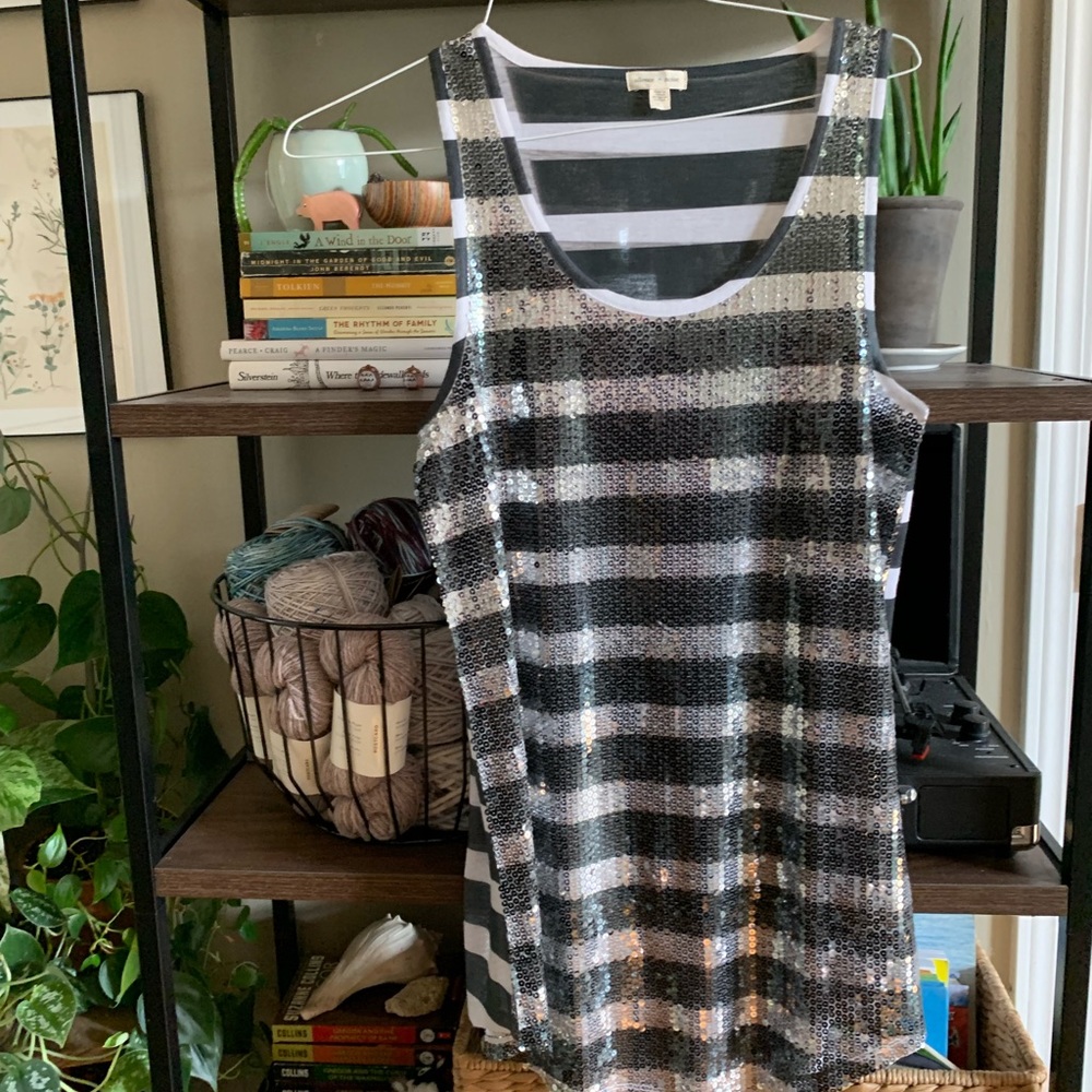 silence + noise Sequined Striped UO Tank Top L โค๏ธ - Picture 1 of 5